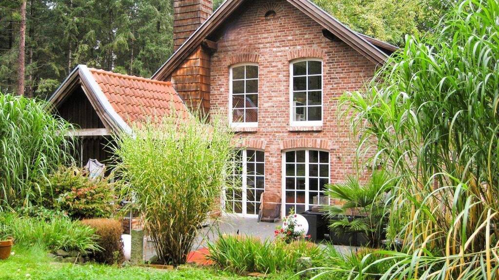 3e3bf26c-eb71-4f3a-8cfb-5435408b34c1